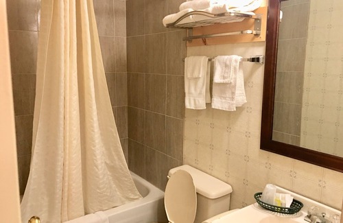 Azilda Hotel | Valley Inn Motel & Suites