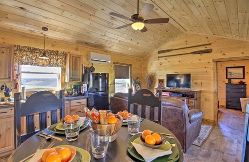 Omaha Cabin | 'Valley View Cabin' Near Branson & Table Rock Lake