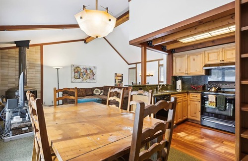 Olympic Valley Condo | Valley View condo at Palisades Tahoe