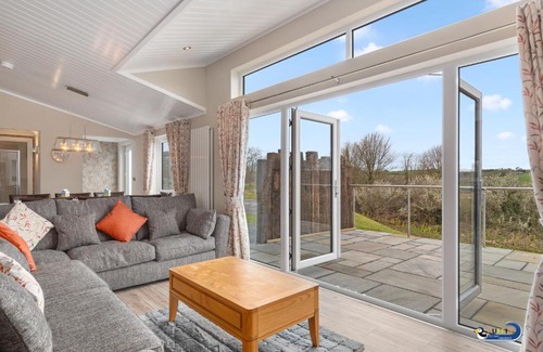 Penally House | Valley View Lodge - Luxury Lodge, Hot Tub, Close to Beach