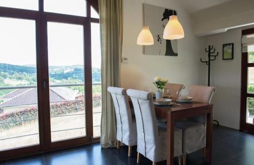 Malmedy Apartment | Valley-View Retreat, Malmedy