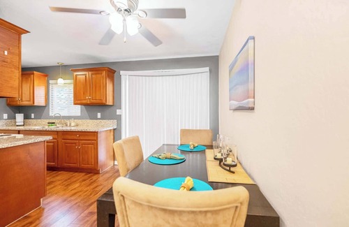 Visalia Apartment | Value for Long Stays, Walk to Med Center, Downtown
