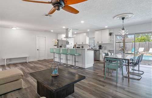 Terra Mar Island Estates House | VALUE! Great 3BR Pool Home - Casa Terra Mar! Walk to the beach!