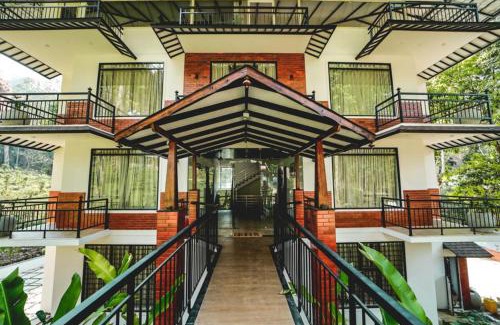 Chittur Hotel | VANYA by Citrine