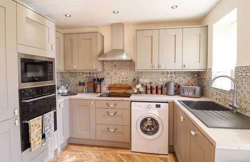 Newtown Cottage | Varley Villa