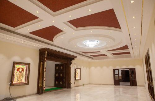 Thirumayam Hotel | Varshini Palace