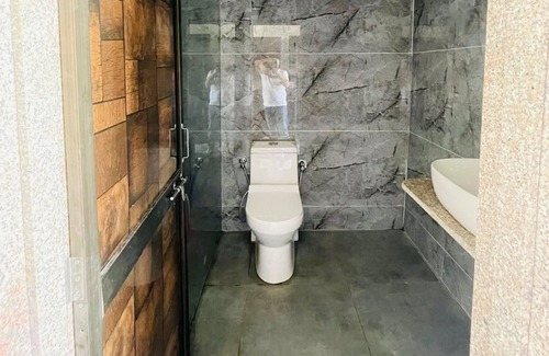 Rajpipla Hotel | Vasant Vihar Resort