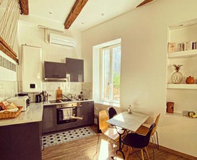 La Conception Apartment | Vaste et charmant loft CLIMATISÉ au cœur de Marseille