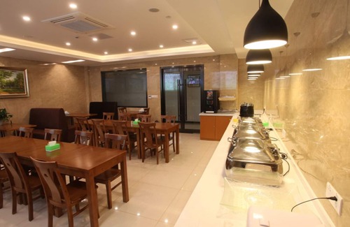 Zaozhuang Hotel | Vatica ZaoZhuang TengZhou Railway Station Hotel