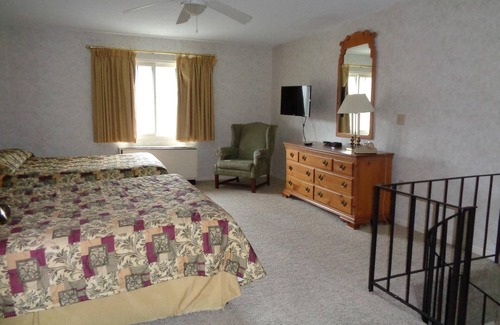 Beech Mountain House | VCI - 4 Seasons at Beech Suite
