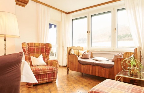 Zeltingen-Rachtig Hotel | Vegan Hotel und Restaurants Nicolay 1881