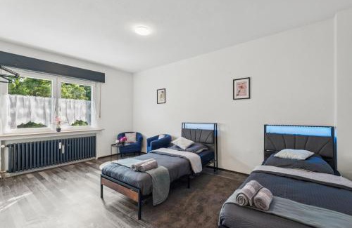 Velbert Apartment | Velbert, gute Lage, Ideal für Geschäftsleute, Monteure, Messegäste, 3 Schlafzimmer, SmartTV