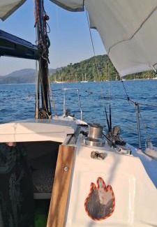 Mambucaba Boat Rental | Veleiro Alpha 22 Privativo