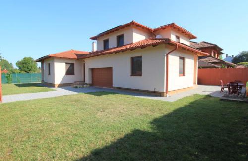 Agard Apartment | Velence Lake Apartman
