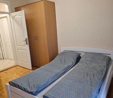 Pale Apartment | Velike Šume Apartment