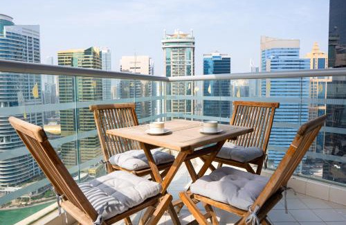 Jumeirah Lake Towers Apartment | Veluxa - Stylish 2 Bed with View