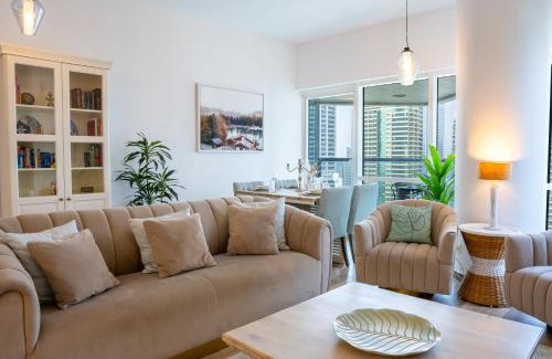 Jumeirah Lake Towers Apartment | Veluxa - Stylish 2 Bed with View