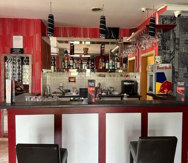 Hegyeshalom Hotel | Velvet Motel