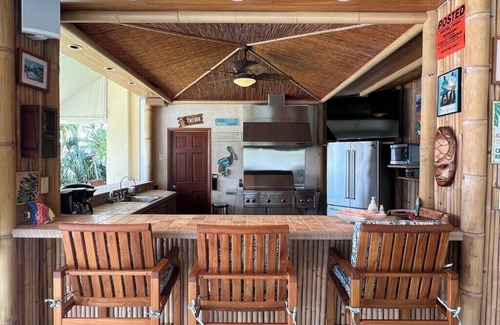 Venetian Shores House | Venetian Shores 5BR/7BA Home with Pool, Spa & Boat Lifts