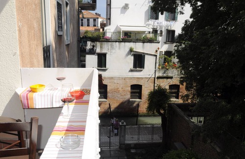 Cannaregio Apartment | Venice centre wi-fi free air conditioning terrace