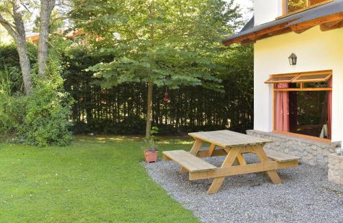 Angostura House | Ventana a los Cerros