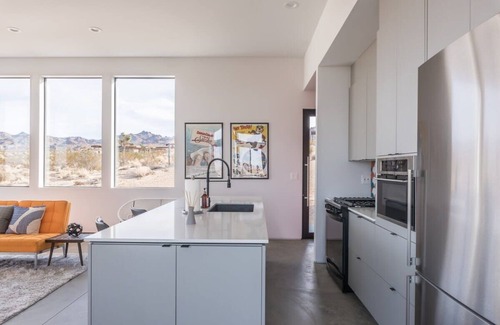 Panorama Heights House | Ventus By Homestead Modern