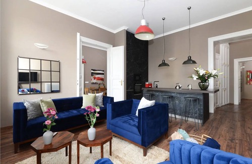 Inner City Budapest Apartment | Venus Apartments - Italian Stylish