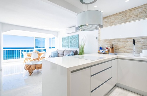 Benidorm Apartment | Veracruz 5-C Deluxe Apartment Levante Beach