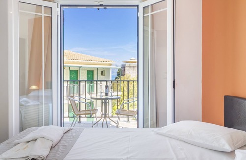 Nikiana Hotel | Vergina Star