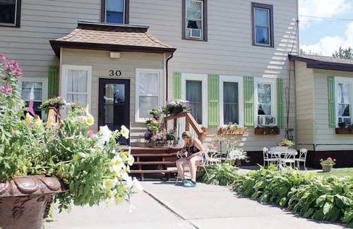 Soudan Bed & Breakfast | Vermilion Park Inn