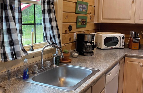 Andover Cabin | Vermont's Cozy Autumn Cabin at Trail End Ranch!