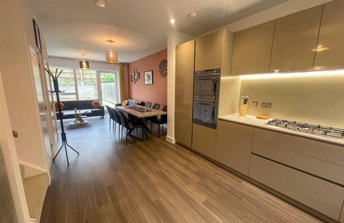 Cambridge House | Very central - Luxury Peaceful House with Parking