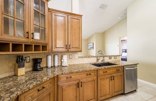 Madeira Beach House | Very cute Pool Home close to beaches!