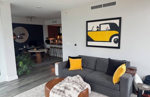 Downtown San Diego Condo | Very High End 2-bedroom condo in Little Italy San Diego - Gym, Sauna, Steam