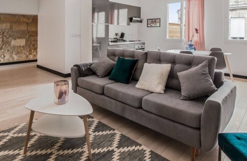 Grand Parc-Paul Doumer Apartment | Very nice one bedroom apartment