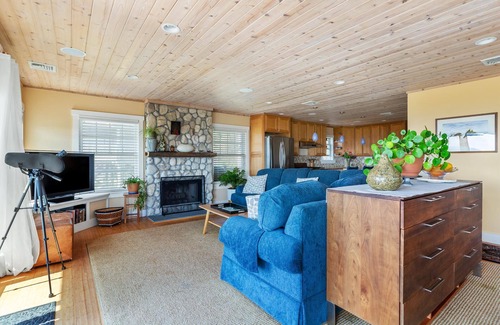 Atlantique House | Very private, luxury oceanfront home on Fire Island, NY.