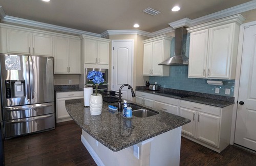 Rossers House | Very Short Walk to Beautiful Beach - Heated Pool, Seasonal in Indialantic