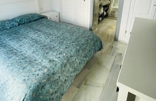 Rota Ski Chalet | Very spacious independent villa with large terraces and fireplace