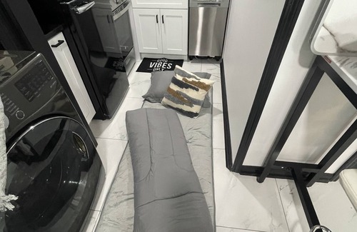 Clarksville Apartment | Veteran Stay 2 miles to post/food/shops/parks