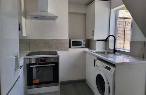 Colchester House | Vetrelex Colchester 3bed House