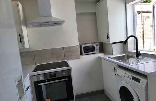 Colchester House | Vetrelex Colchester 3bed House