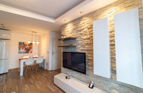 Kragujevac Apartment | VF Kragujevac Apartments
