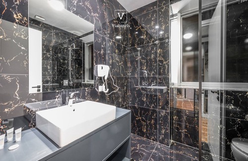 Tirana Hotel | VH Eurostar Tirana Hotel Congress & Venere Spa