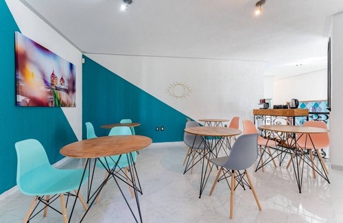 Queretaro House | VH | Smart Suite | terraza y wifi | 142