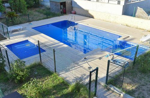 Belek Villa | VİLLA ALP'S TRİPLEX LAGOON HAVUZ OLANAĞI SUNAN