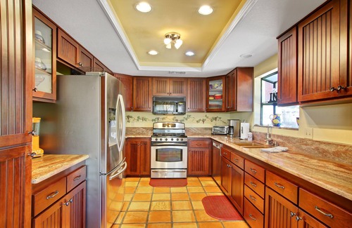 Temecula House | Via Vino Vineyard Estate - Hot Air Balloon Views