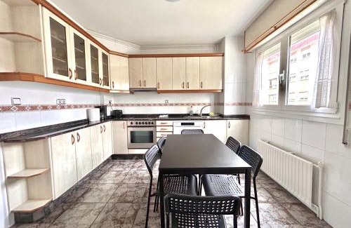 La Coruna Apartment | VibesCoruña - Madariaga 41