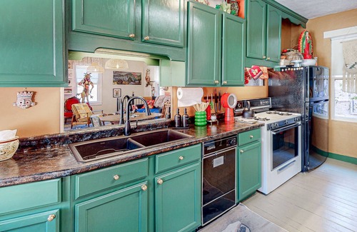 Bisbee House | Vibrant art filled retreat in the heart of downtown Bisbee