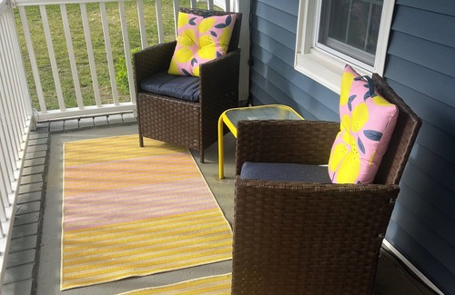 Ocean Township House | Vibrant Asbury Park Escape—Beach, Music, Art, and Dining at your doorstep.