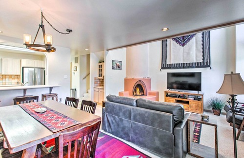 Angel Fire House | Vibrant Escape < Half Mi to Angel Fire Resort
